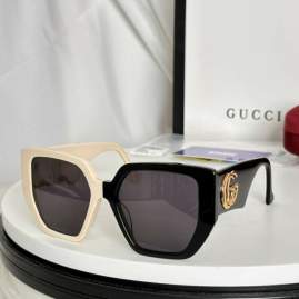 Picture of Gucci Sunglasses _SKUfw79398871fw